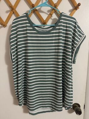 Maurices Green and White Striped Short Sleeve Tee